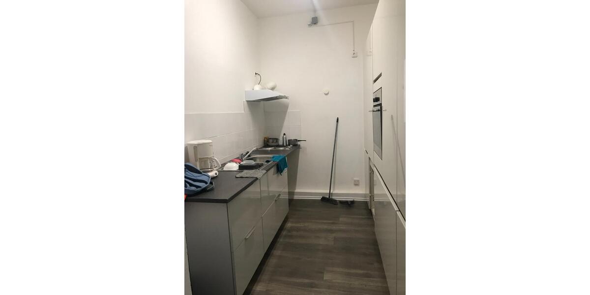 Wohnen auf Zeit Molfsee - 12 Zimmer, 500 m&sup2;, 22&euro; | Angebot:25880668