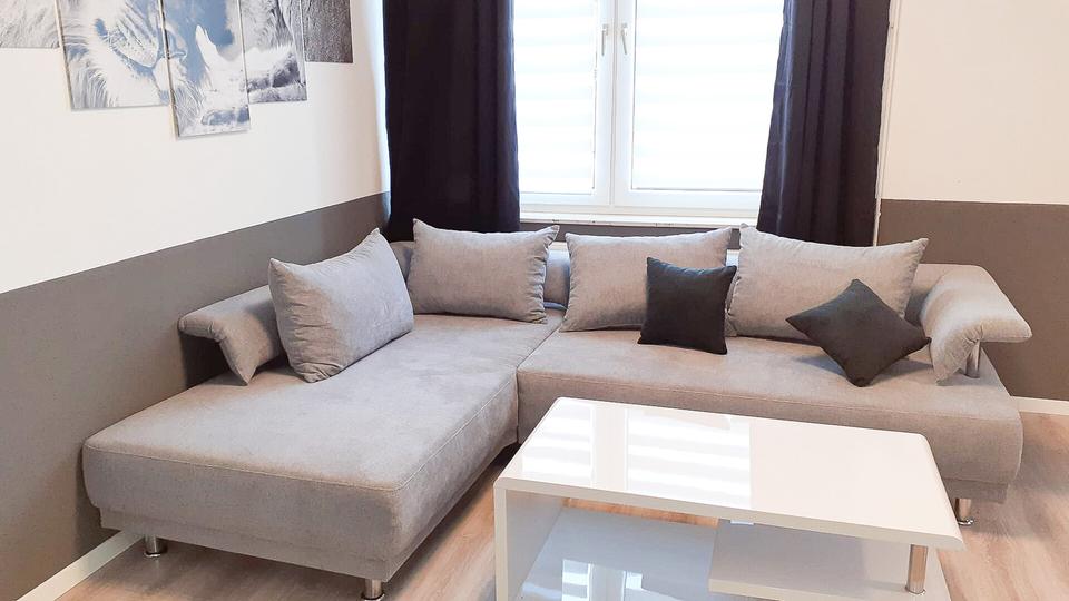 Erdgeschoßwohnung Oberndorf - 3 Zimmer, 80 m&sup2;, 720&euro; | Angebot:26645700