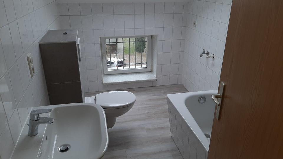 Dachgeschoßwohnung Stendal - 2 Zimmer, 61 m&sup2;, 400&euro; | Angebot:26548334