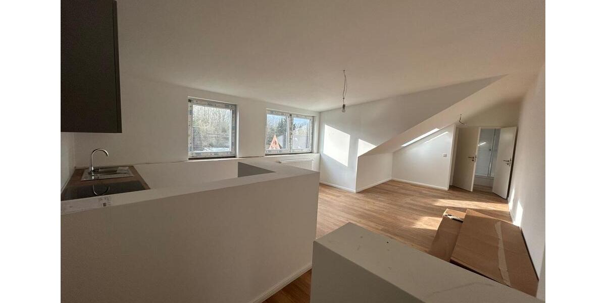 DG-Wohnung in Osterrönfeld - Erstbezug nach Ausbau - 635 € warm 1 zimmer