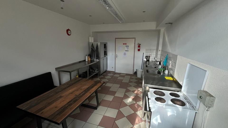 Wohnen auf Zeit Fürstenwalde (Spree) - 4 Zimmer, 25 m&sup2;, 15&euro; | Angebot:25851710