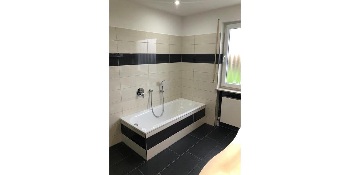 Etagenwohnung Unterkirnach - 5 Zimmer, 161 m&sup2;, 1.350&euro; | Angebot:25436754