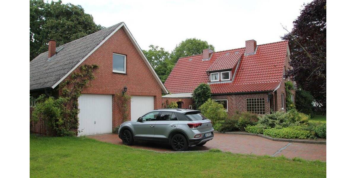 Einfamilienhaus Heidenau - 5 Zimmer, 170 m&sup2;, 1.600&euro; | Angebot:22188397