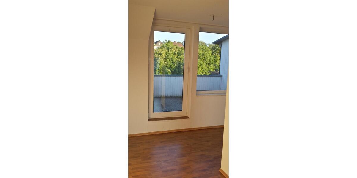 Dachgeschoßwohnung Arnsberg Holzen - 2 Zimmer, 70 m&sup2;, 520&euro; | Angebot:23412113