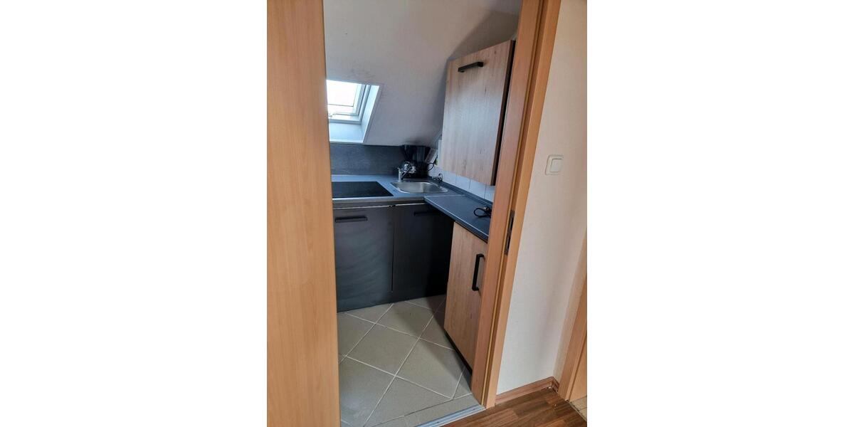 Wohnen auf Zeit Wackersdorf - 2 Zimmer, 55 m&sup2;, 13&euro; | Angebot:24678108