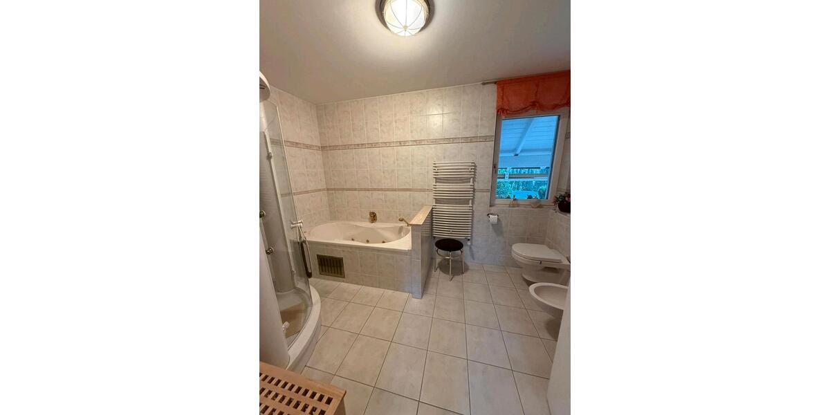 Einfamilienhaus Dessau-Roßlau Brambach - 7 Zimmer, 164 m&sup2;, 1.600&euro; | Angebot:25025192