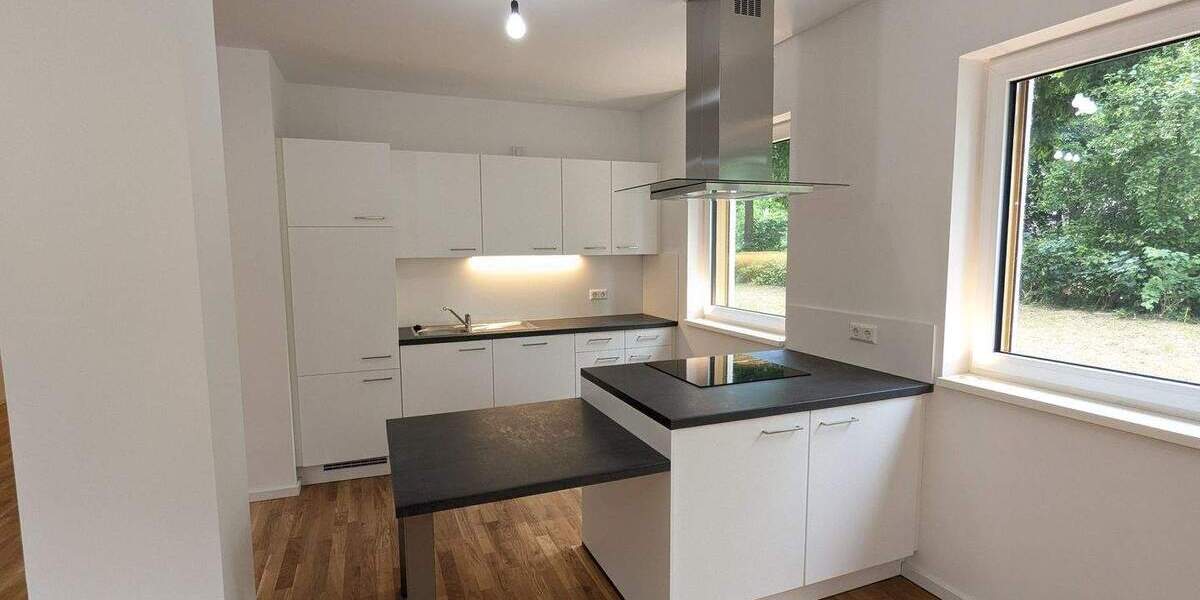 Etagenwohnung Leipzig Neustadt-Neuschönefeld - 2 Zimmer, 78 m&sup2;, 1.175&euro; | Angebot:25736603