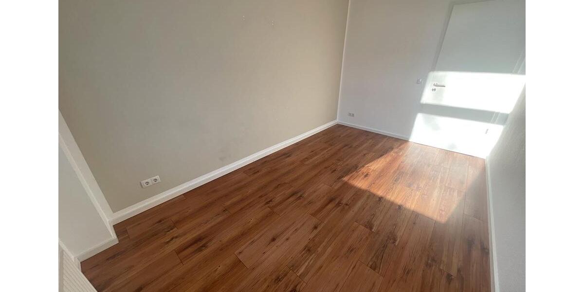 Etagenwohnung Lübeck Sankt Lorenz Nord - 2 Zimmer, 52 m&sup2;, 579&euro; | Angebot:26301801