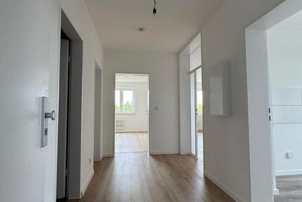 ***RENOVIERTE 2 ZIMMER WOHNUNG MIT BALKON*** zimmer