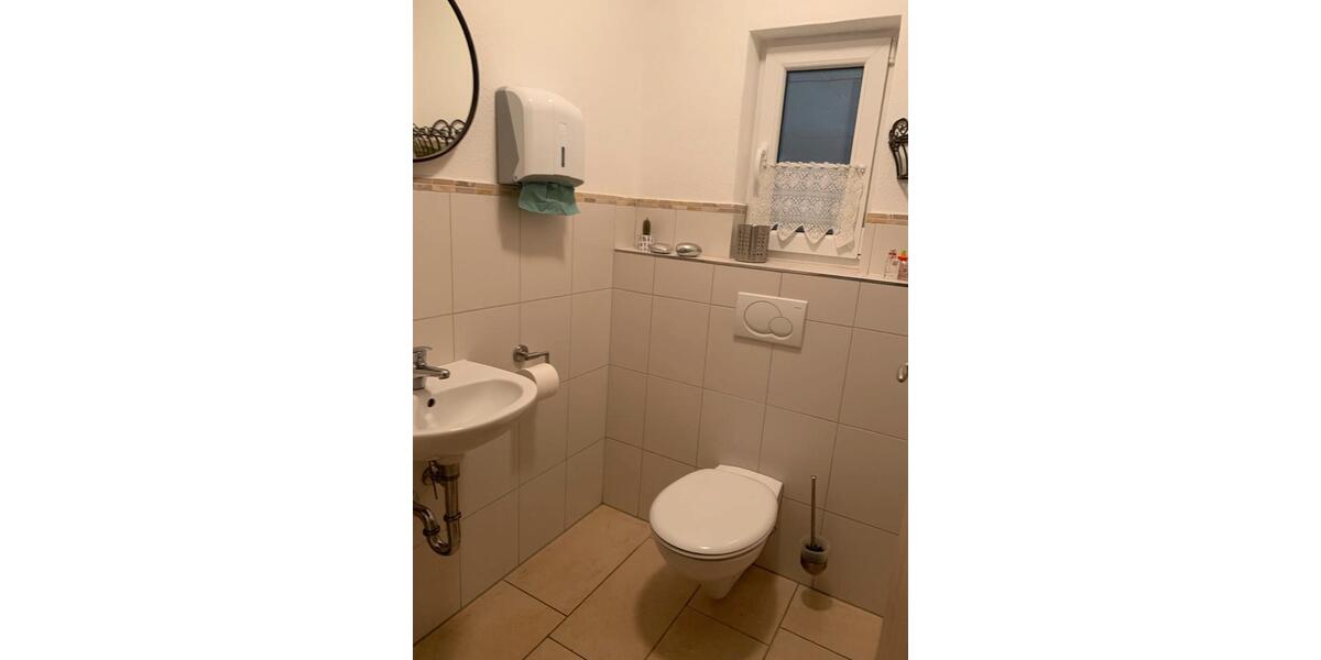 Wohnen auf Zeit Elsendorf - 3 Zimmer, 25&euro; | Angebot:23174934