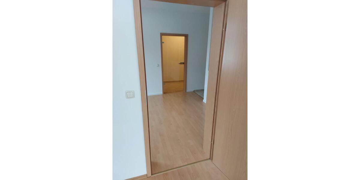 Etagenwohnung Ilmenau - 2 Zimmer, 71 m&sup2;, 430&euro; | Angebot:25365528