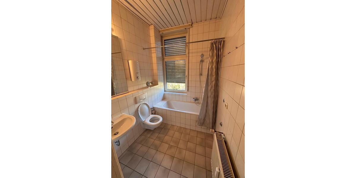 Etagenwohnung Frankfurt am Main West - 5 Zimmer, 130 m&sup2;, 2.000&euro; | Angebot:25646674