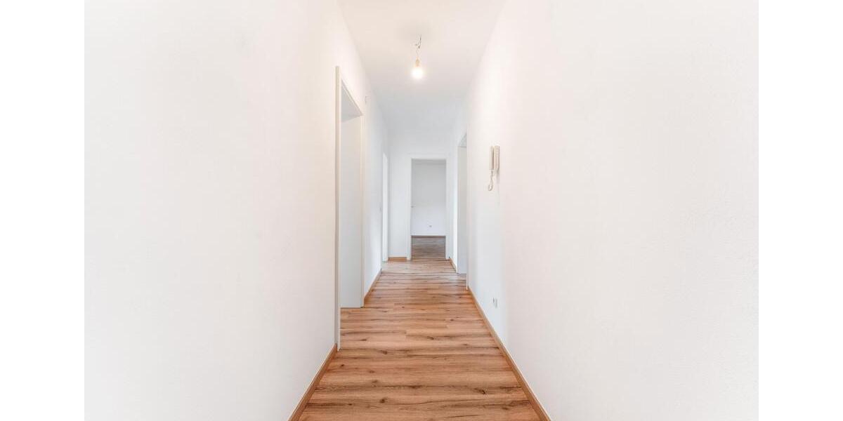 Etagenwohnung Regen - 3 Zimmer, 81 m&sup2;, 650&euro; | Angebot:26409137