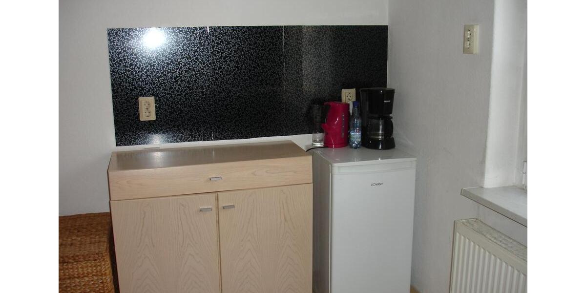 Dachgeschoßwohnung Pirna - 4 Zimmer, 47 m&sup2;, 300&euro; | Angebot:26041891