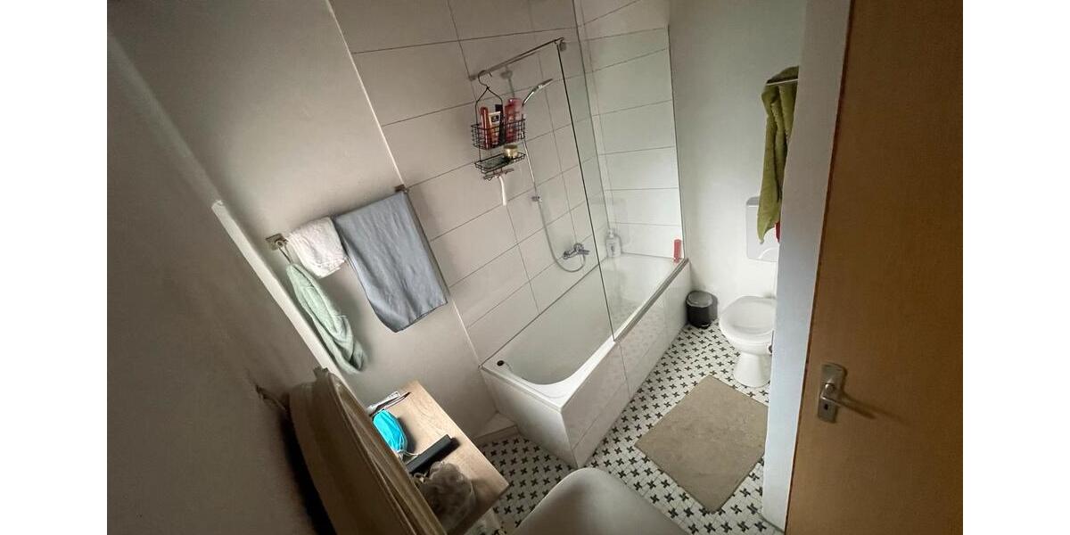 Wohnen auf Zeit Homburg - 25 Zimmer, 200 m&sup2;, 425&euro; | Angebot:26490970