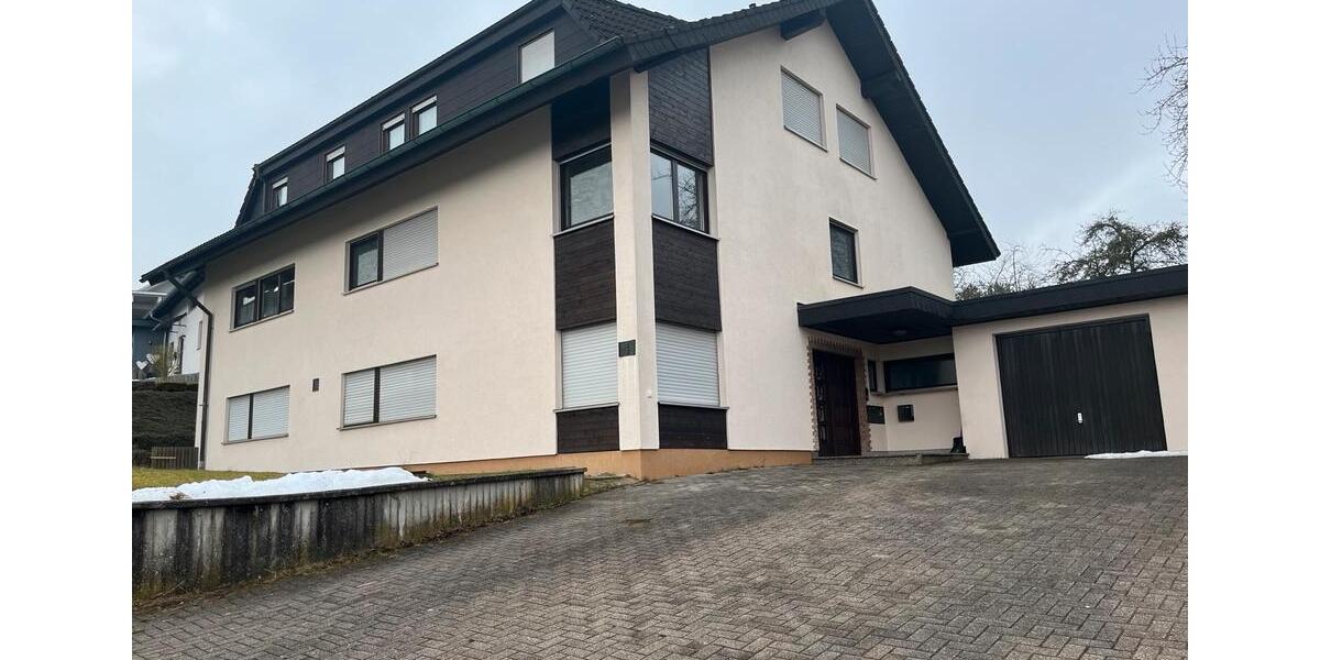 Erdgeschoßwohnung Buchen (Odenwald) - 6 Zimmer, 1 m&sup2;, 900&euro; | Angebot:24857806