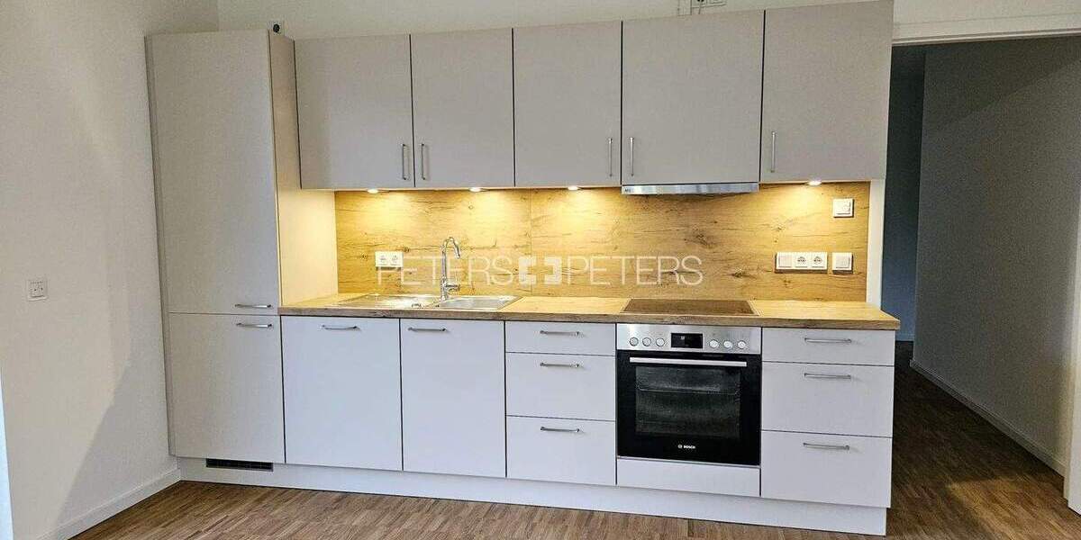 Etagenwohnung Pinneberg - 4 Zimmer, 100 m&sup2;, 1.699&euro; | Angebot:23802398