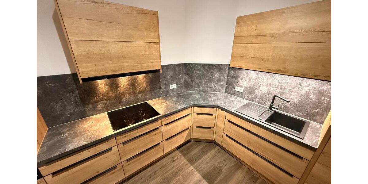 Erdgeschoßwohnung Bitterfeld-Wolfen Wolfen - 2 Zimmer, 88 m&sup2;, 970&euro; | Angebot:24844429