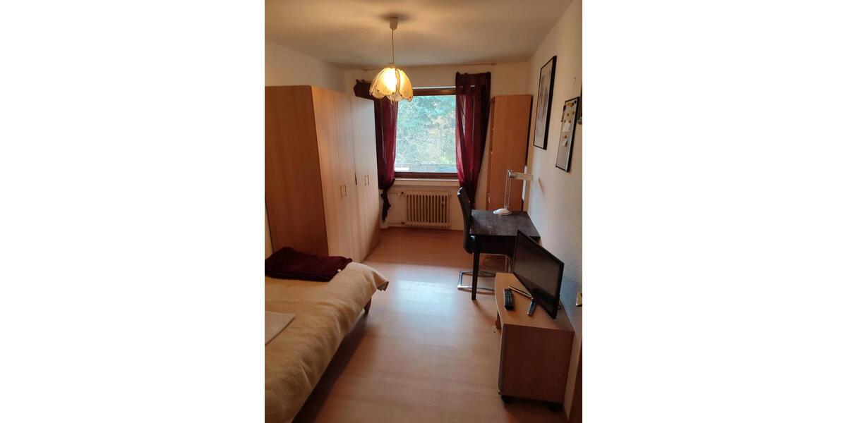 Wohnen auf Zeit Bruchsal - 1 Zimmer, 12 m&sup2;, 450&euro; | Angebot:25746885