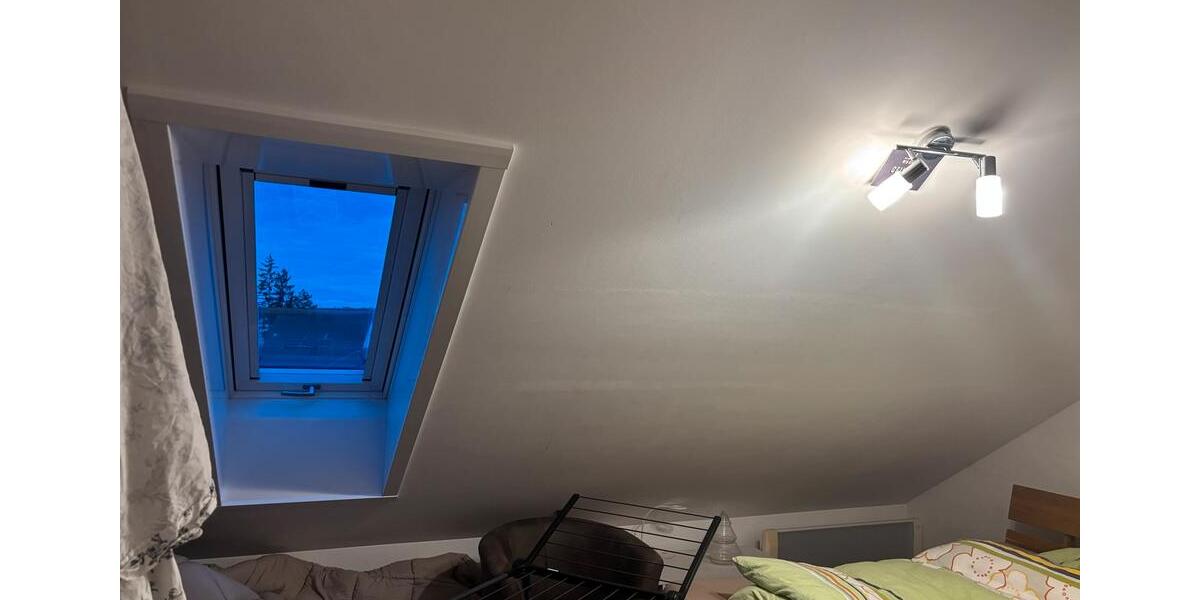 Dachgeschoßwohnung Schwandorf - 3 Zimmer, 98 m&sup2;, 1.025&euro; | Angebot:26035487