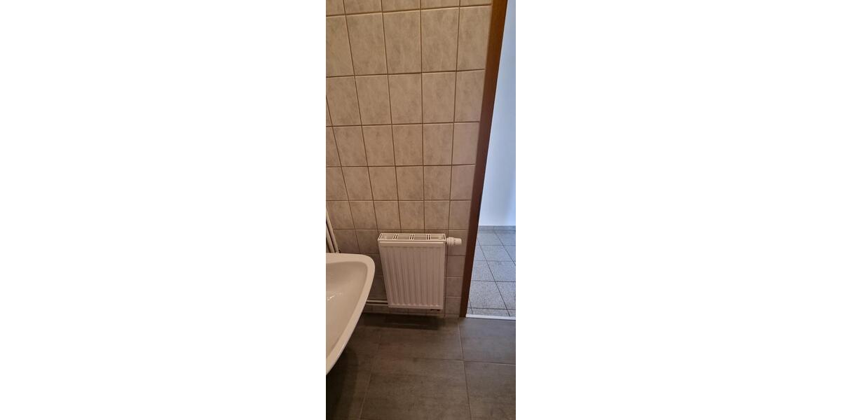 Dachgeschoßwohnung Weißwasser (Oberlausitz) - 2 Zimmer, 68 m&sup2;, 304&euro; | Angebot:20471481