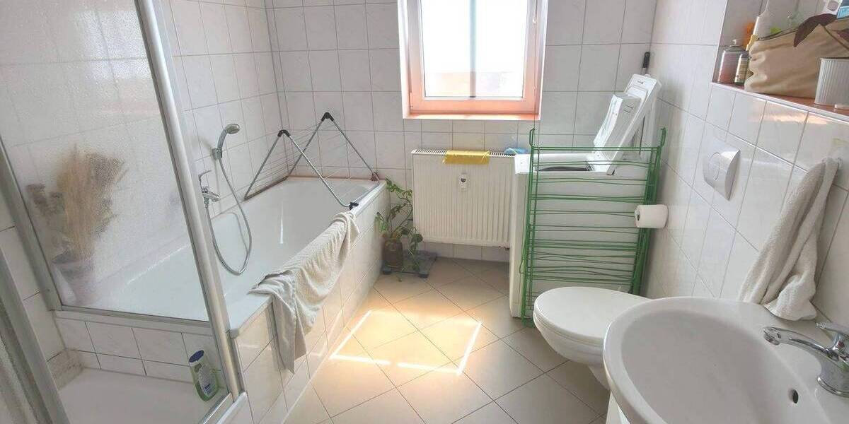 Zimmer Jena West - 330&euro; | Angebot:21806221