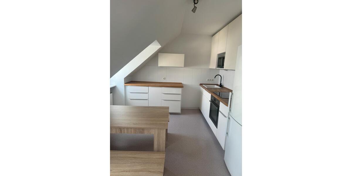 WG-Zimmer in einer Mädels-WG in der Siegener Innenstadt 1 zimmer