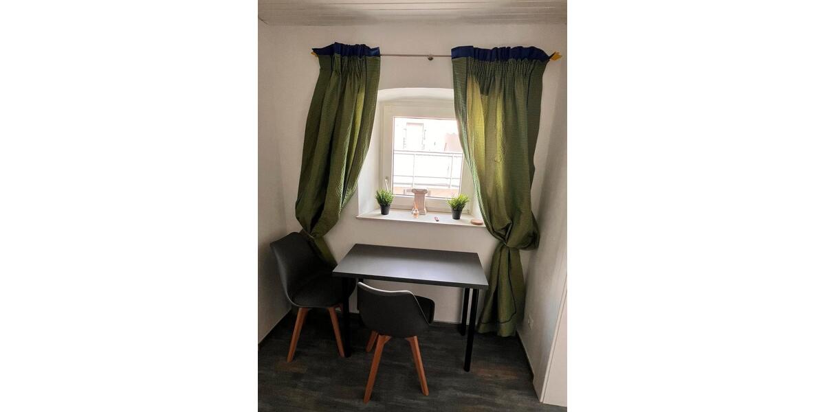 Etagenwohnung Langquaid - 1 Zimmer, 35 m&sup2;, 28&euro; | Angebot:26272774