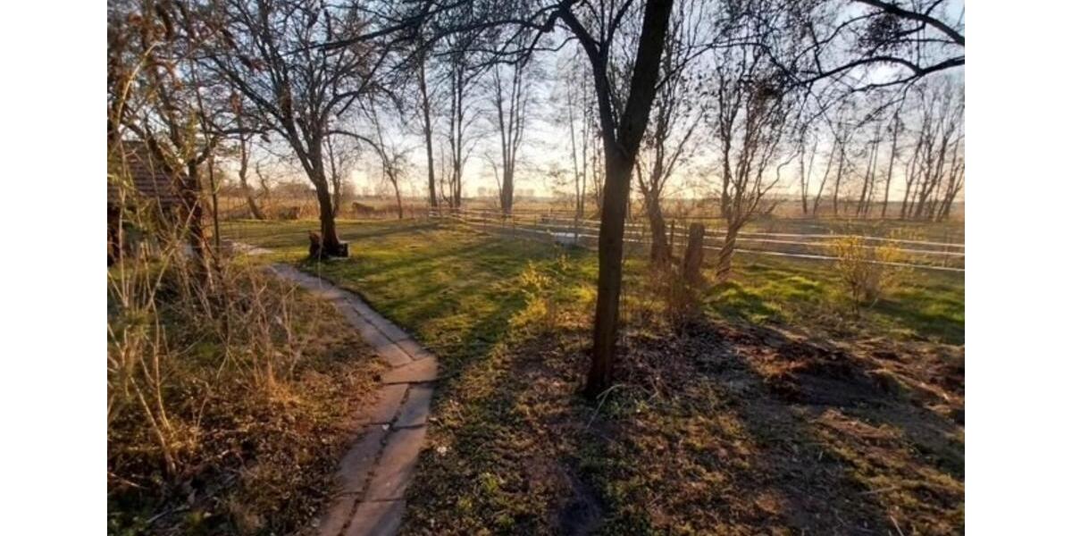 Dachgeschoßwohnung Ludwigsfelde - 3 Zimmer, 96 m&sup2;, 1.728&euro; | Angebot:21173589