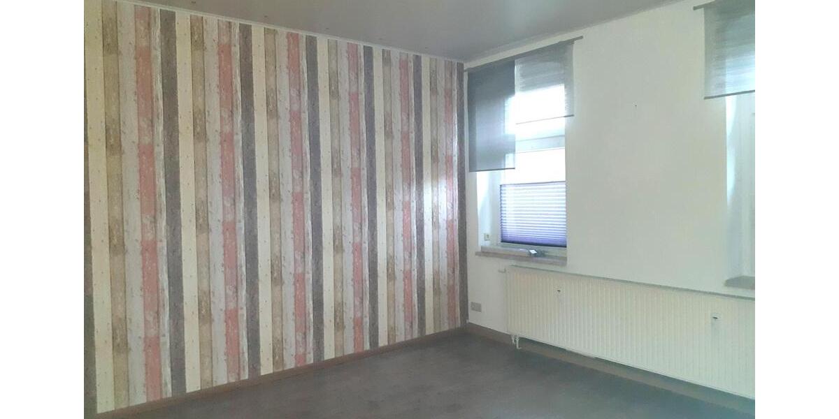 Etagenwohnung Augustusburg - 5 Zimmer, 109 m&sup2;, 545&euro; | Angebot:25988078