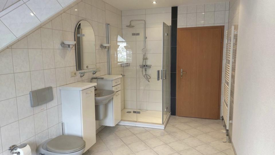 Dachgeschoßwohnung Pockau-Lengefeld Lengefeld - 2 Zimmer, 84 m&sup2;, 461&euro; | Angebot:24380402