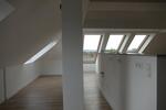 Dachgeschoßwohnung Dresden Cotta - 4 Zimmer, 120 m&sup2;, 1.500&euro; | Angebot:21638900