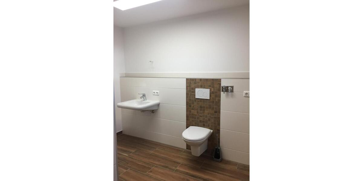 Erdgeschoßwohnung Weiding - 3 Zimmer, 100 m&sup2;, 720&euro; | Angebot:26515765
