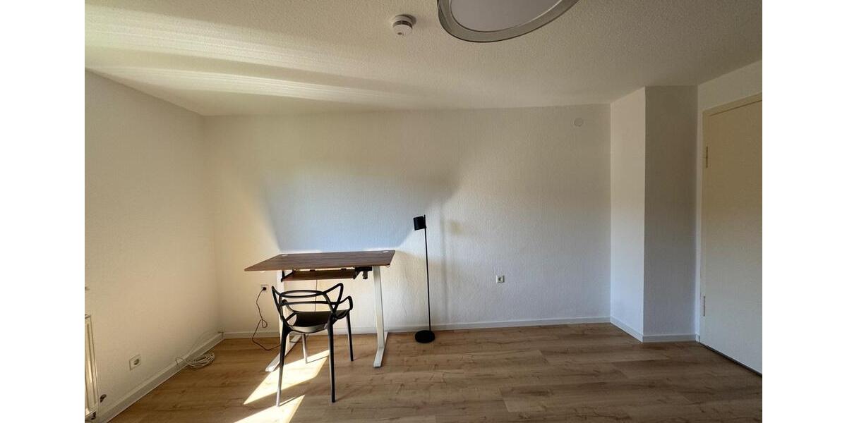 Wohnen auf Zeit Ludwigsburg Eglosheim - 1 Zimmer, 16 m&sup2;, 460&euro; | Angebot:26642113