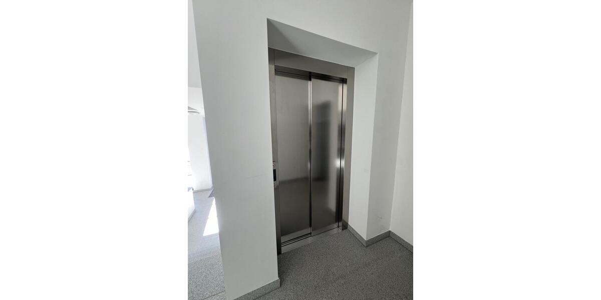 Erdgeschoßwohnung Magdeburg Brückfeld - 2 Zimmer, 65 m&sup2;, 940&euro; | Angebot:26476546