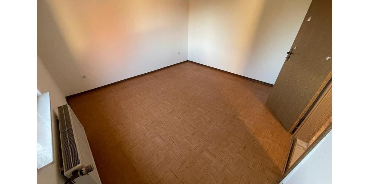 Einfamilienhaus Wolfhagen - 5 Zimmer, 115 m&sup2;, 1.000&euro; | Angebot:23333711