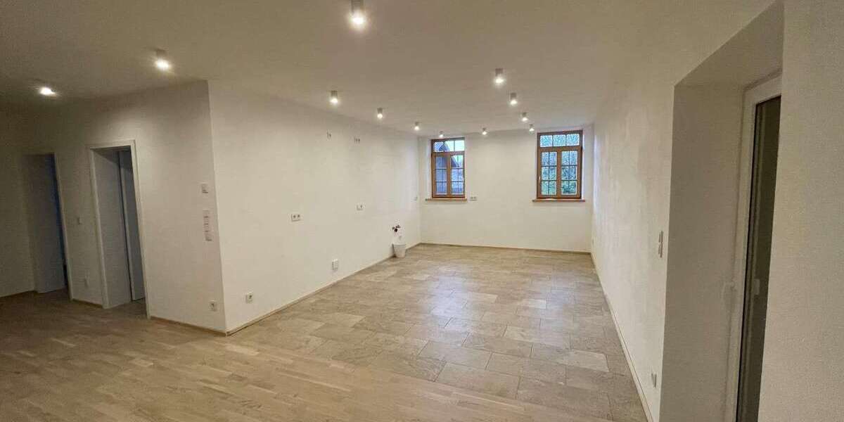 Wohnung zum Mieten in Riedering 1.495 € 113 m² 4 zimmer