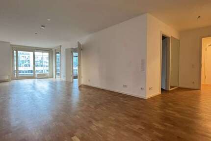 Wohnung zum Mieten in Berlin 1.756,15 € 103 m² 2 zimmer