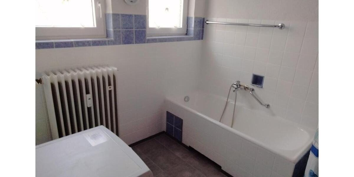 Erdgeschoßwohnung Roigheim - 3 Zimmer, 100 m&sup2;, 850&euro; | Angebot:25867096