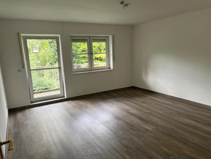 3 12 Zimmer Wohnung zu vermieten