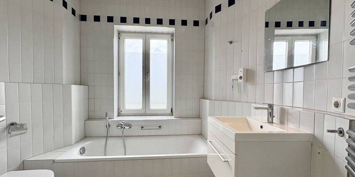 Etagenwohnung Ingolstadt - 3 Zimmer, 72 m&sup2;, 1.020&euro; | Angebot:26741568