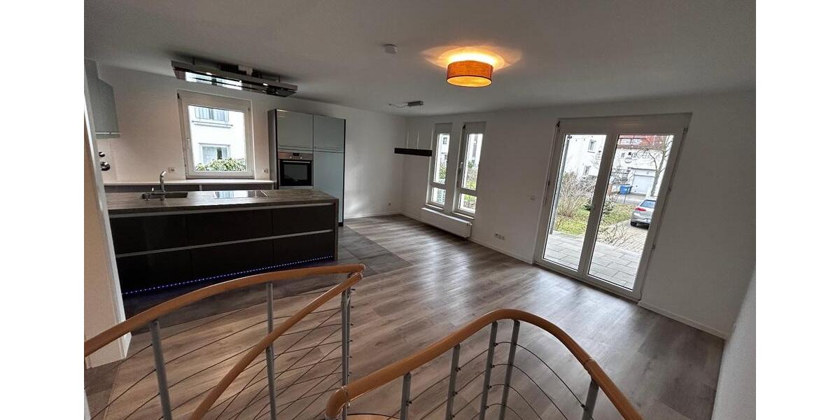 Etagenwohnung Griesheim - 3 Zimmer, 85 m&sup2;, 1.250&euro; | Angebot:24730531