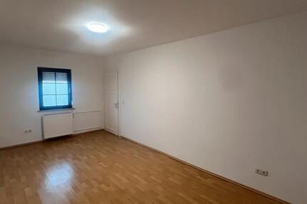 Wohnen auf Zeit Rosbach vor der Höhe - 1 Zimmer, 17 m&sup2;, 400&euro; | Angebot:26015588
