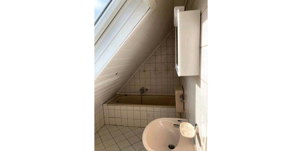 Dachgeschoßwohnung Mistelgau - 2 Zimmer, 55 m&sup2;, 440&euro; | Angebot:25989083