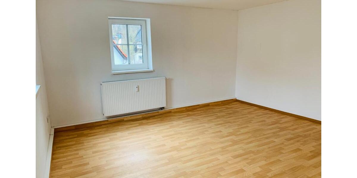 Etagenwohnung Schirgiswalde-Kirschau Kirschau - 2 Zimmer, 71 m&sup2;, 430&euro; | Angebot:25048397