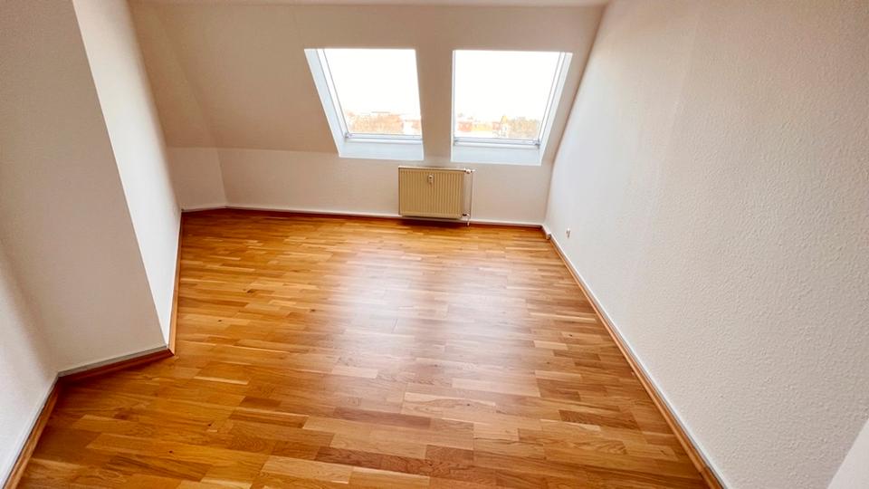 Dachgeschoßwohnung Magdeburg Nordwest - 3 Zimmer, 80 m&sup2;, 799&euro; | Angebot:26266519
