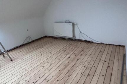 Wohnung Kaiserslautern Engelshof - 3 Zimmer, 100 m&sup2;, 1.350&euro; | Angebot:25048848