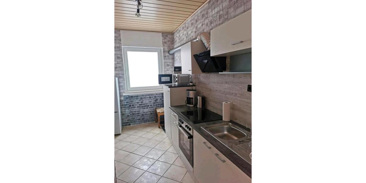 Etagenwohnung Bad Oeynhausen - 5 Zimmer, 100 m&sup2;, 1.200&euro; | Angebot:26278459