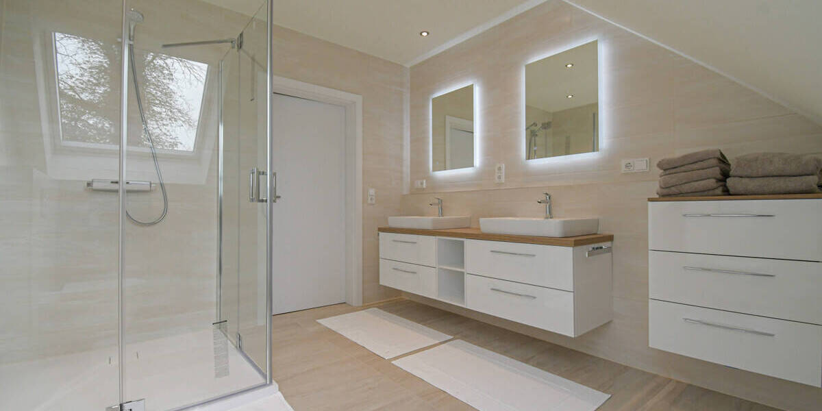 Etagenwohnung Edewecht - 3 Zimmer, 81 m&sup2;, 950&euro; | Angebot:26093005