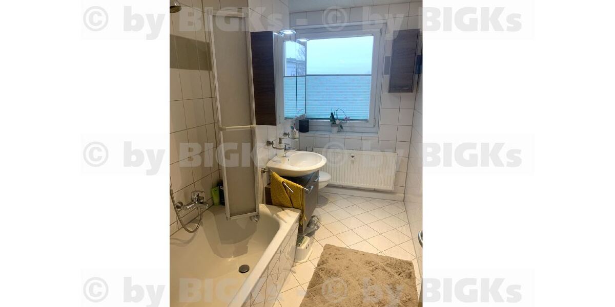 BIGKs: Suhl-Lautenberg: 3 Raum Wohnung Suhl,sep.Küche,Wannenbad, Balkon (-;) - Etagenwohnung Suhl Suhl Lautenberg | Angebot:25755133